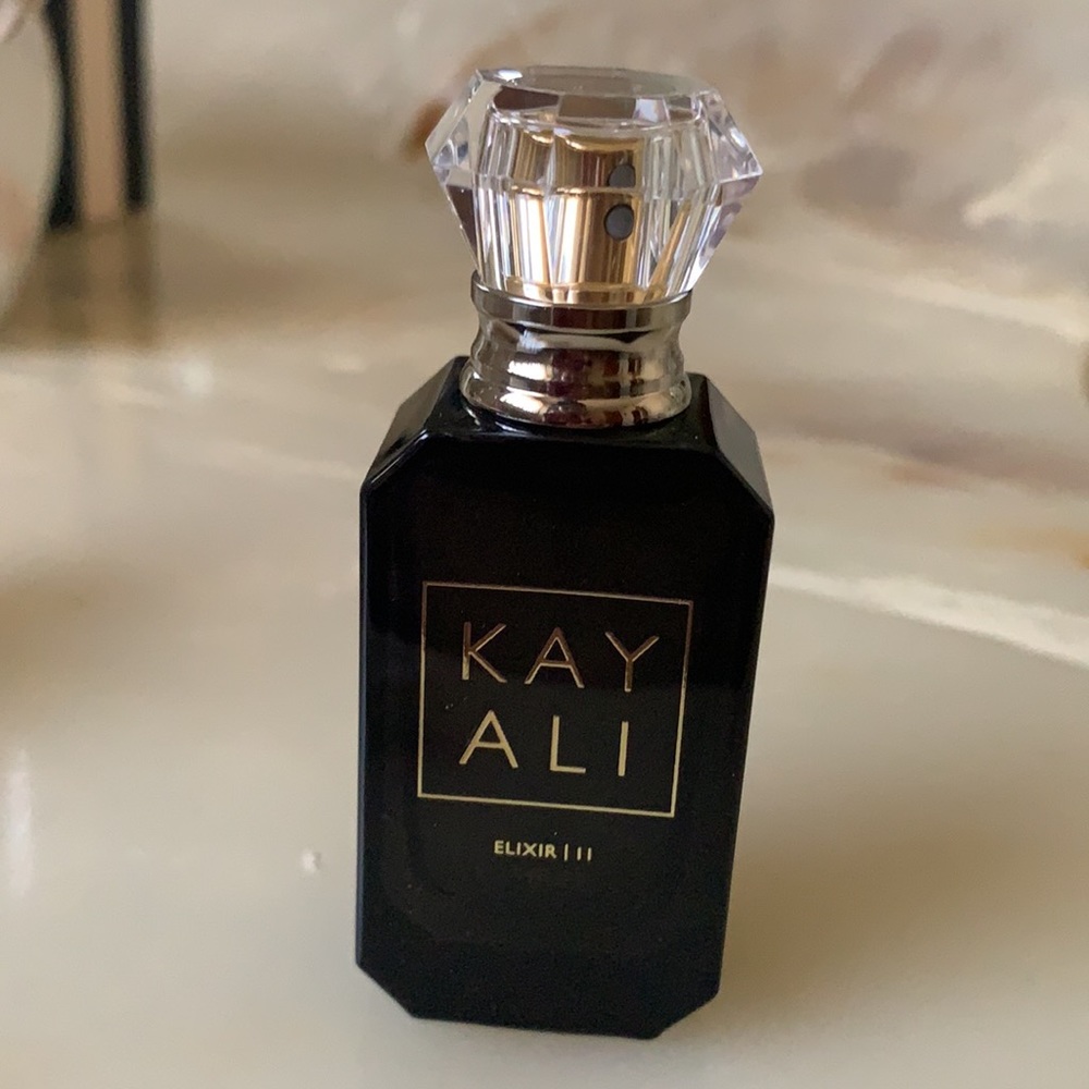KAYALI Elixir